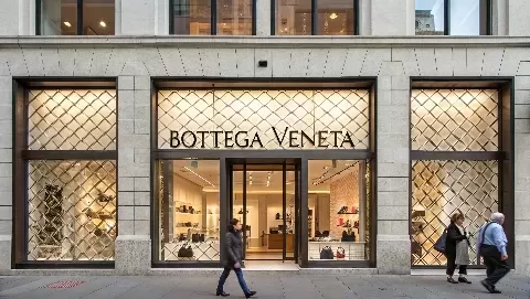 Bottega Veneta's Low-Key Social Media Strategy Enhances Brand Attraction.